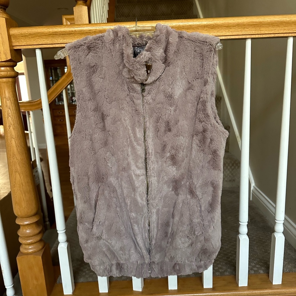 Sanctuary faux fur vest